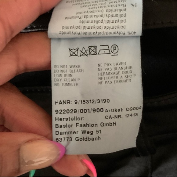 Vintage Basler Women’s Black Satin Pants Size Large High Rise Straight Leg - Picture 9 of 10